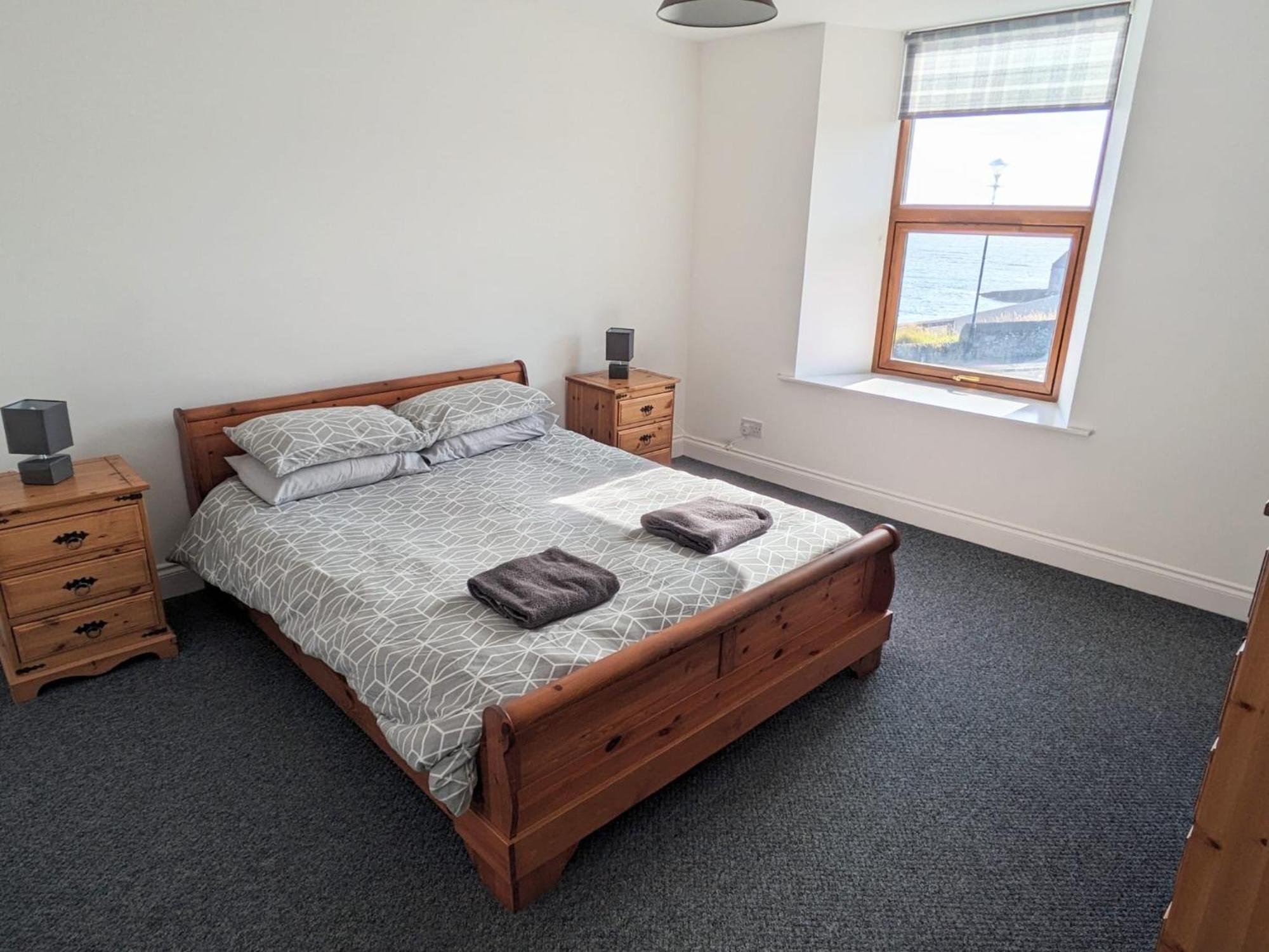 2 Bedroom Townhouse With Seaview On The Nc500 Wick 윅 외부 사진
